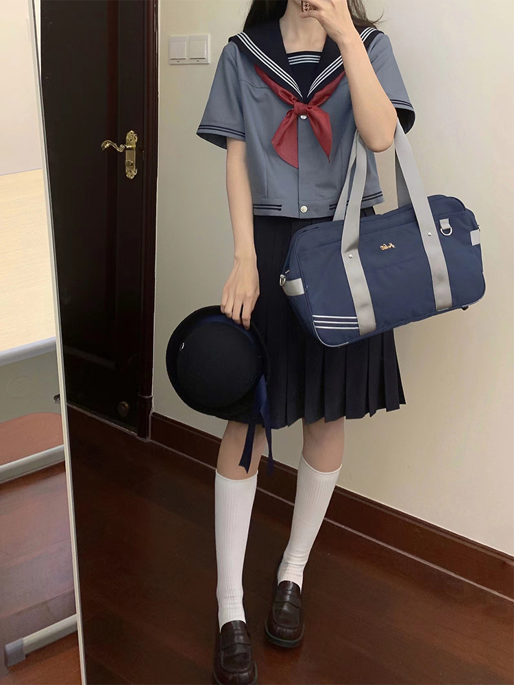 セーラー服 学院風三本線セーラー襟半袖制服ブラウス