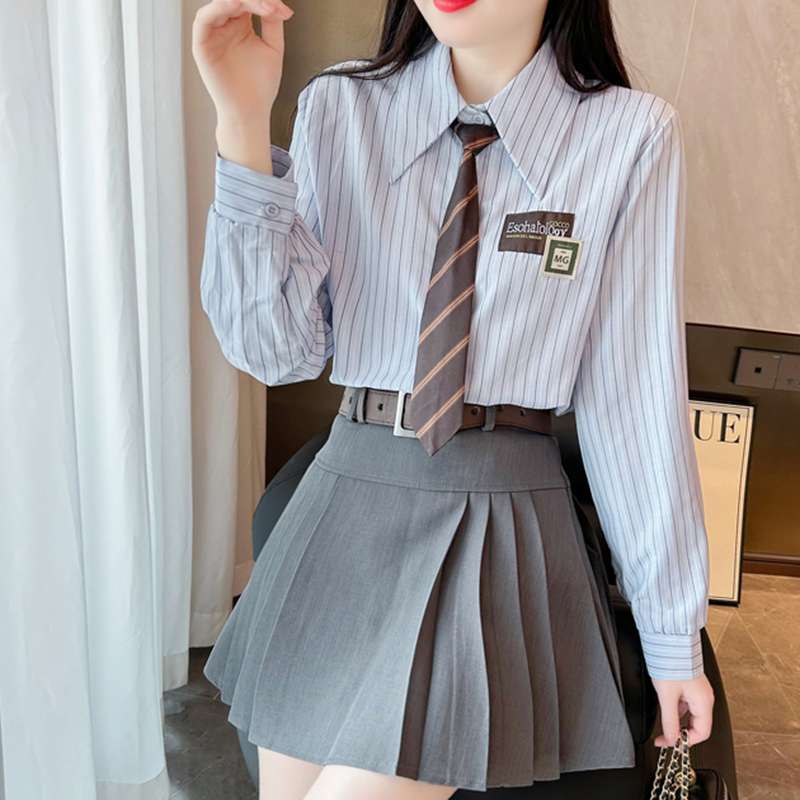 セーラー服  学園風モダンストライプシャツ制服セット