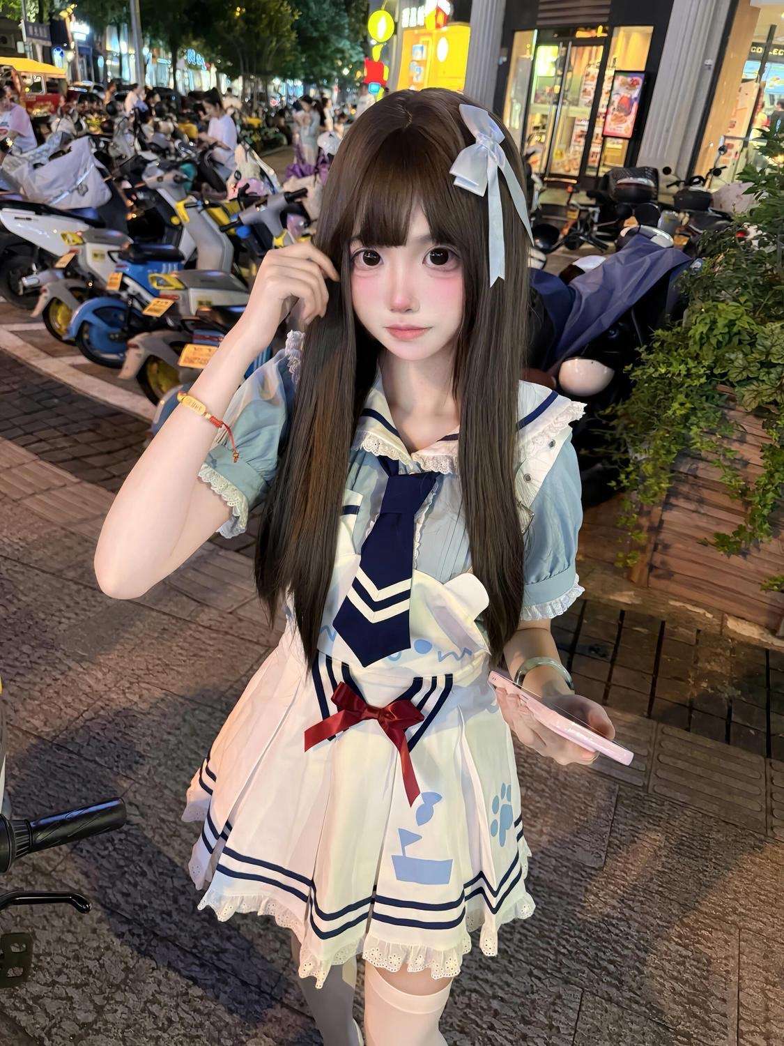 ロリ風セーラー服コスプレ衣装