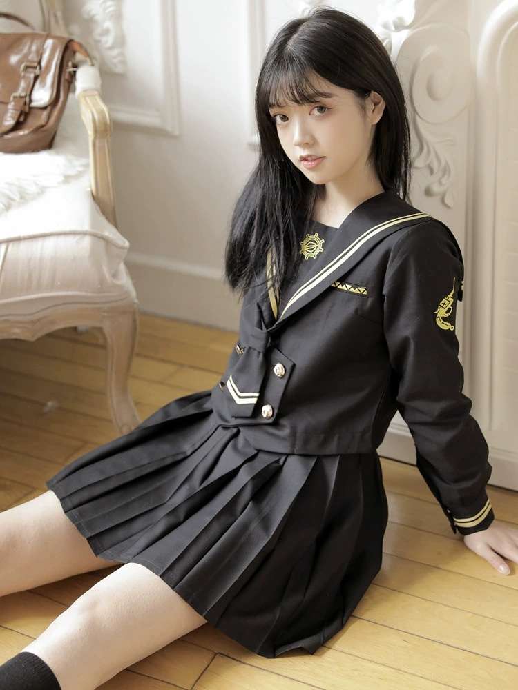 クラシック黒セーラー服 学生制服