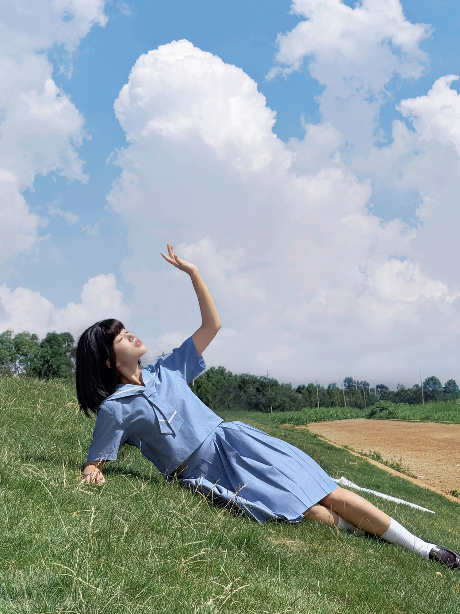 セーラー服 清涼感漂う爽やかセーラー半袖