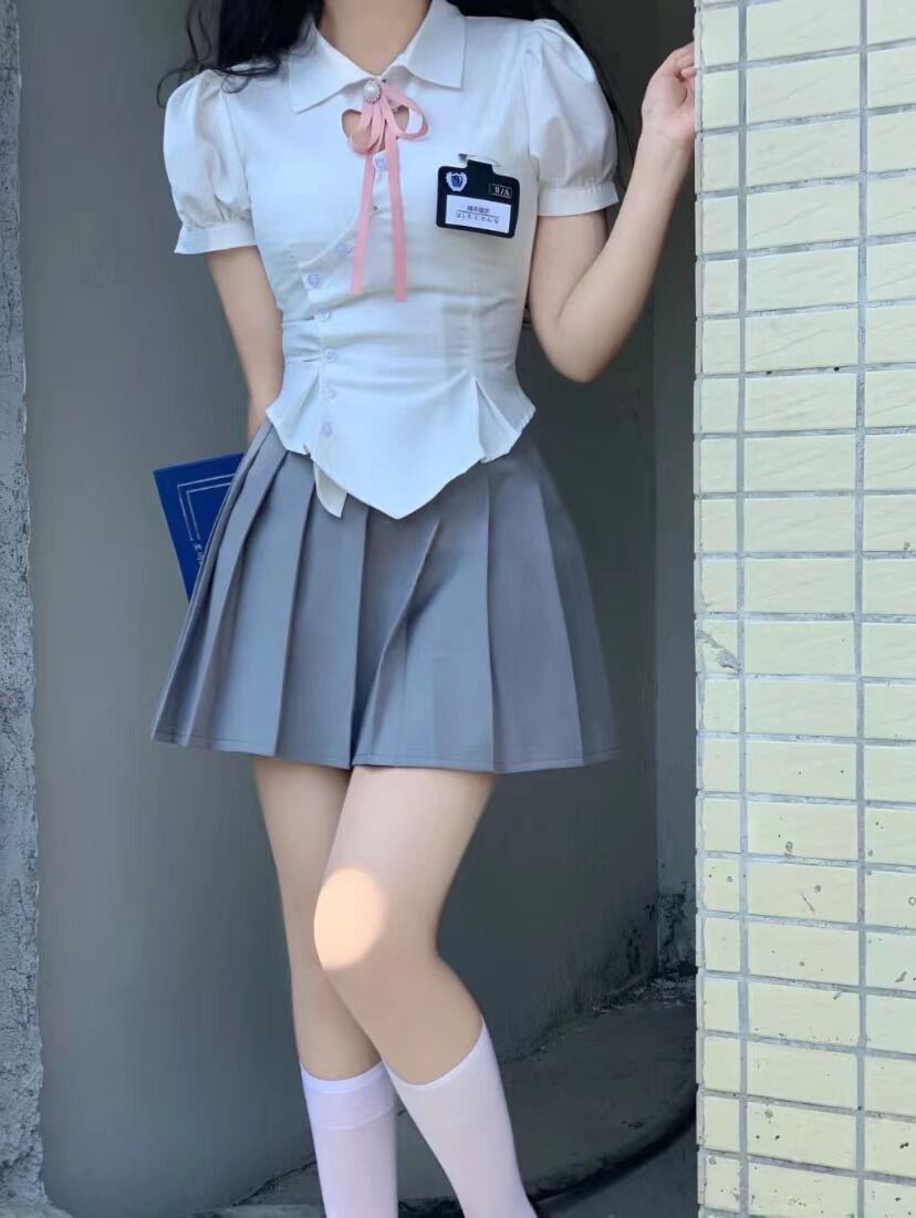 https://fulmo-img-server.com/fairysailor/7b5e9926-36e3-46bf-9e04-ceb6abaf6010.jpg