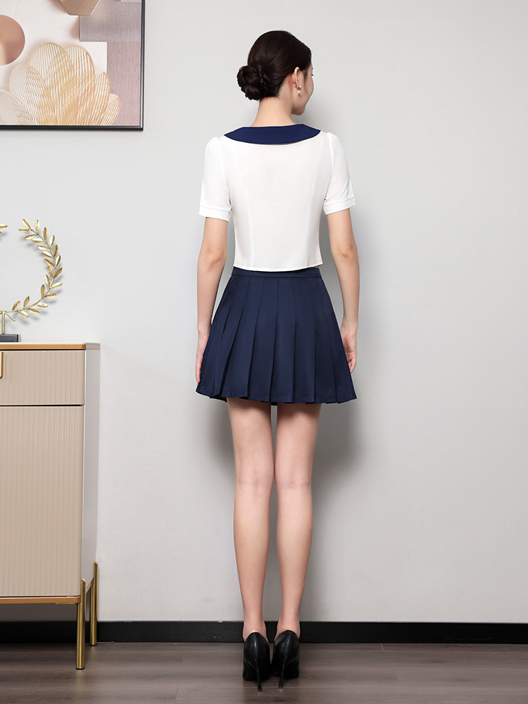 セーラー服 リボン付き清楚セーラーブラウス
