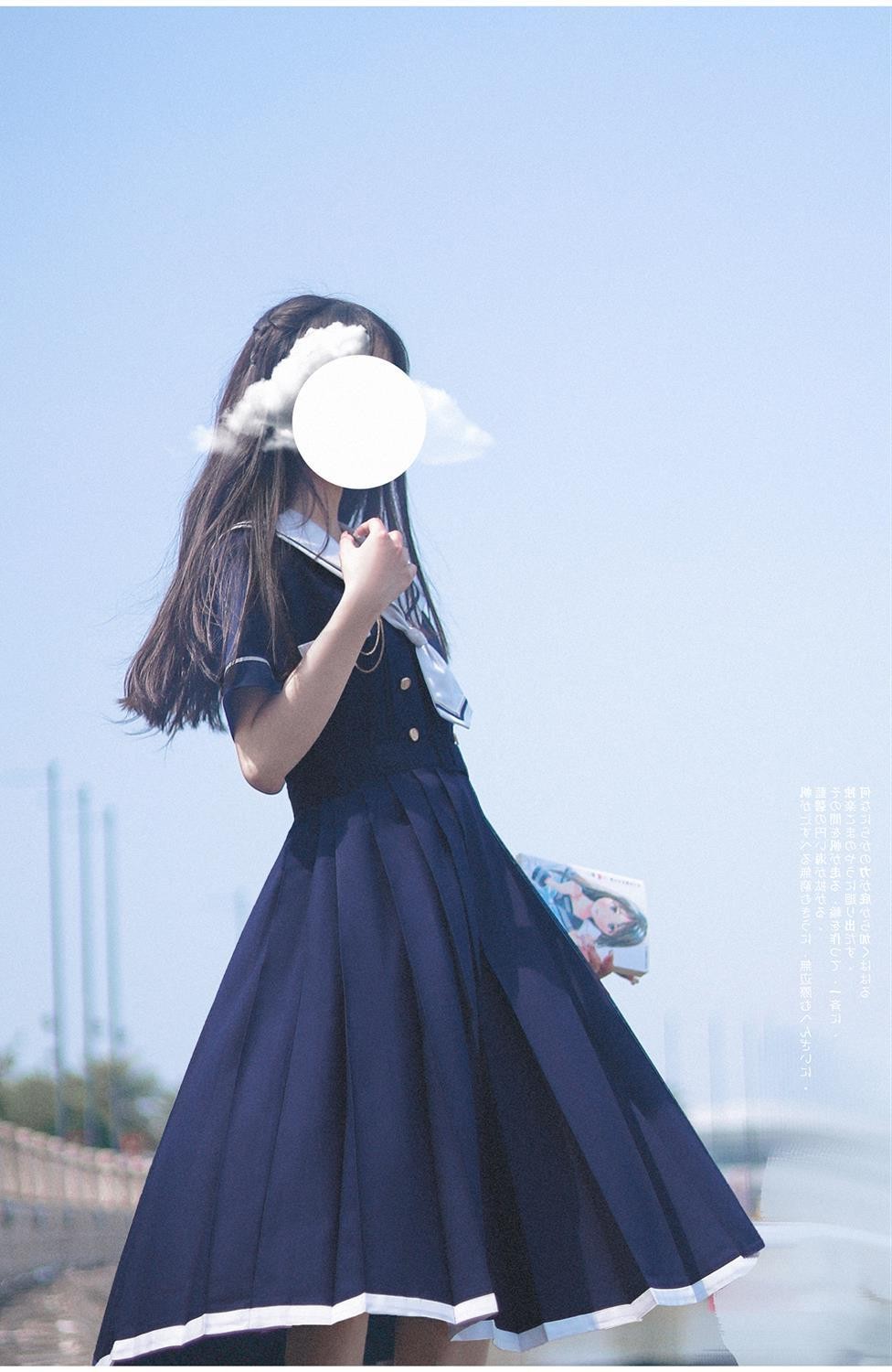 セーラー服 優雅なチェーン飾り付きセーラー服
