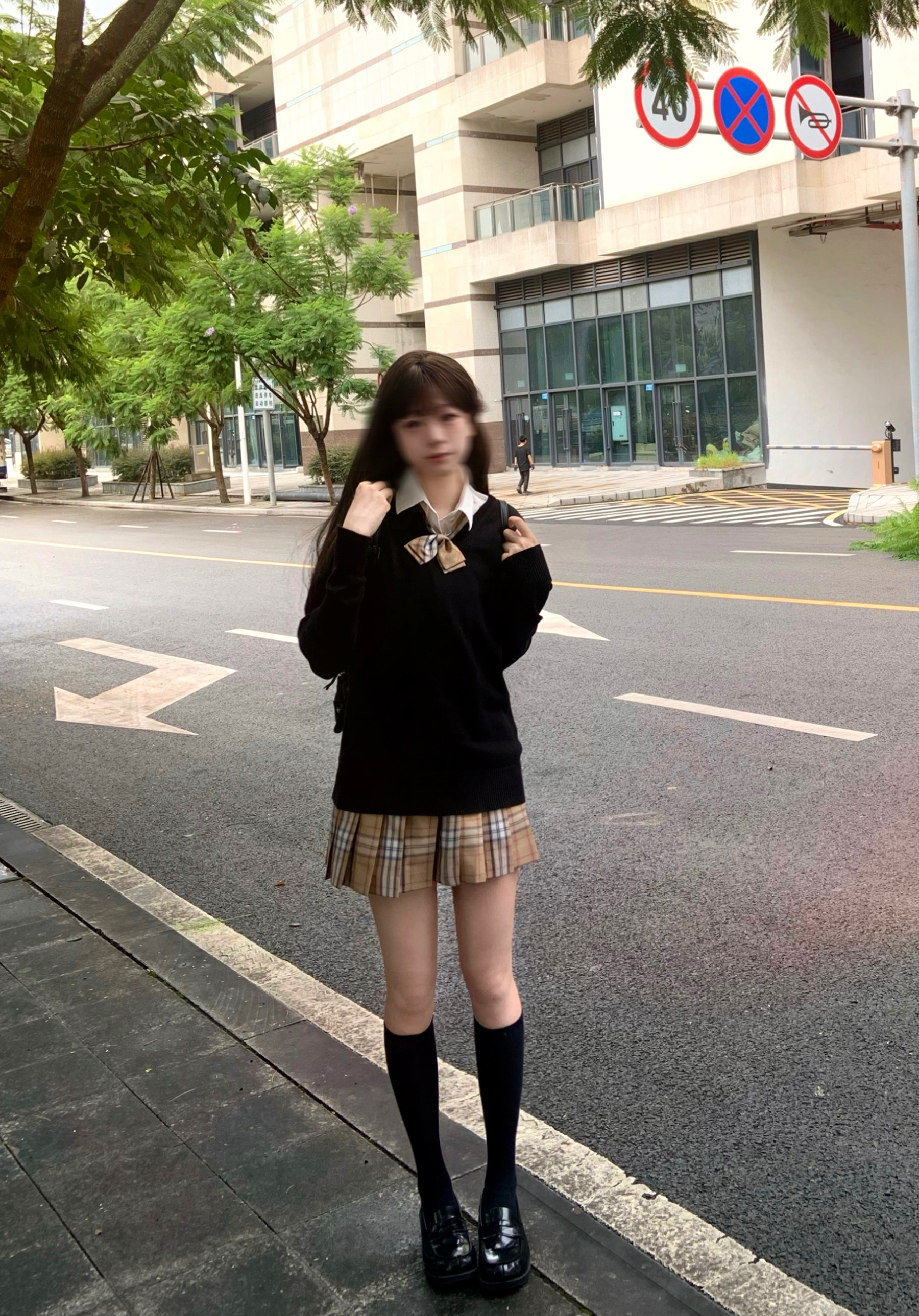 セーラー服 学院風セーラー襟付き長袖ニットベスト