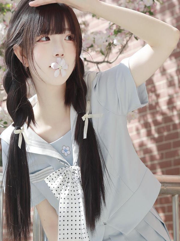 https://fulmo-img-server.com/fairysailor/86915706-65c0-4469-8378-ff624f0a3841.jpg