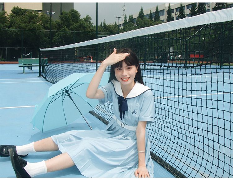セーラー服 清楚な学園風セーラーワンピース