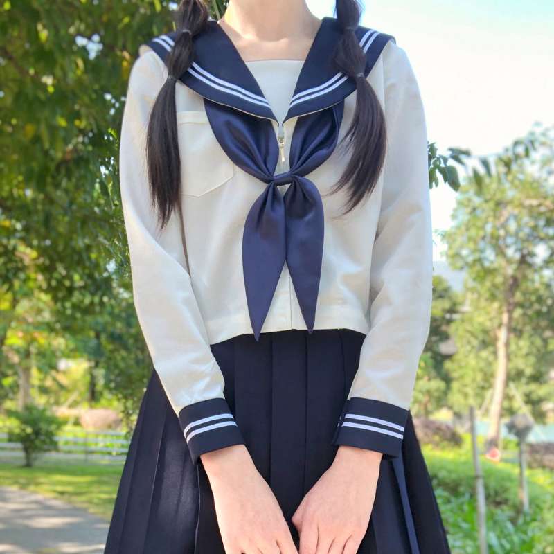 クラシックセーラー服 白黒コンビ制服