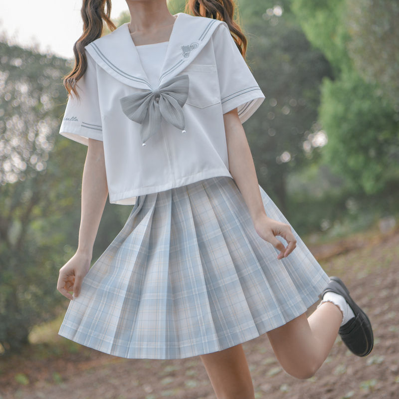 セーラー服 清楚リボン付きセーラー半袖ブラウス