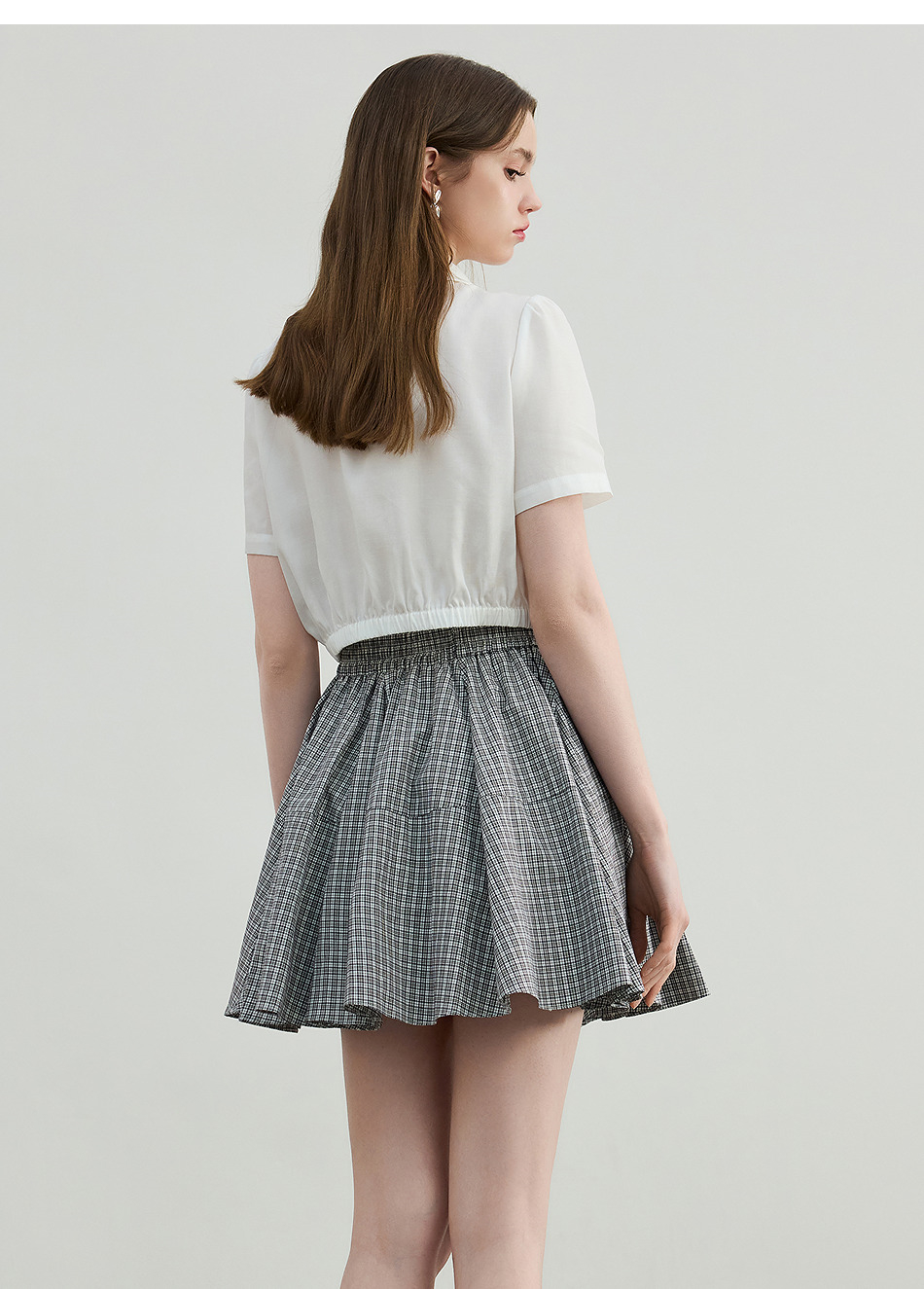 セーラー服 清楚感漂うフリル襟セーラーブラウス