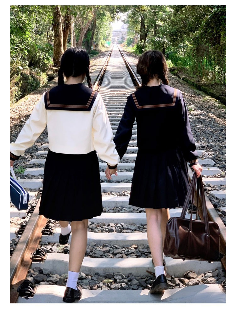 https://fulmo-img-server.com/fairysailor/9e7b5914-01db-4948-b0b1-167e605bfc8c.jpg