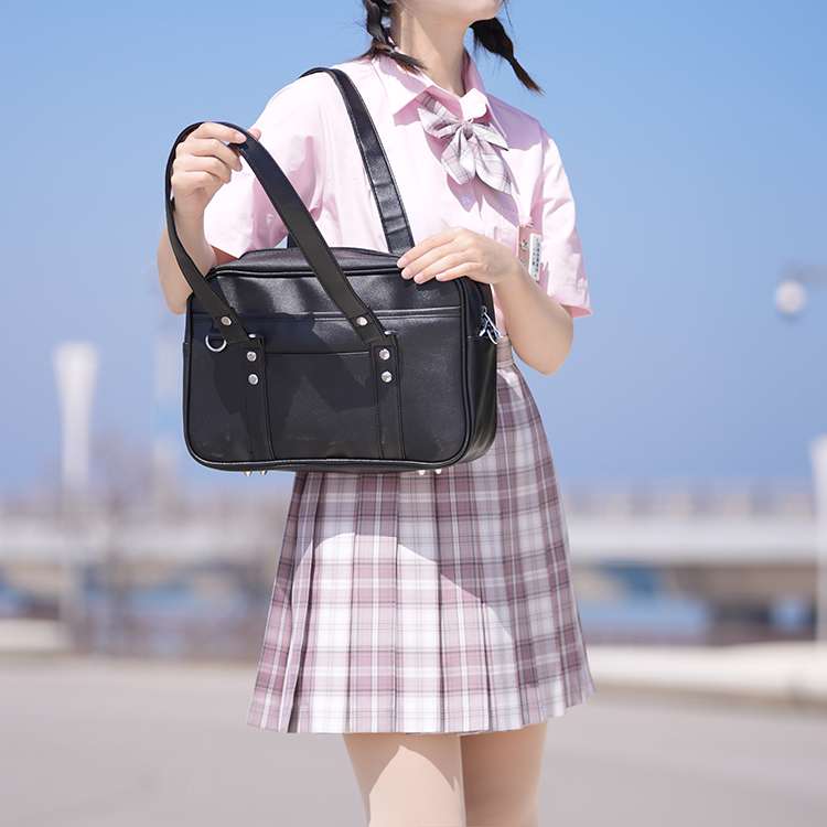 セーラー服 学生風ショルダーバッグ クラシック風レザー調