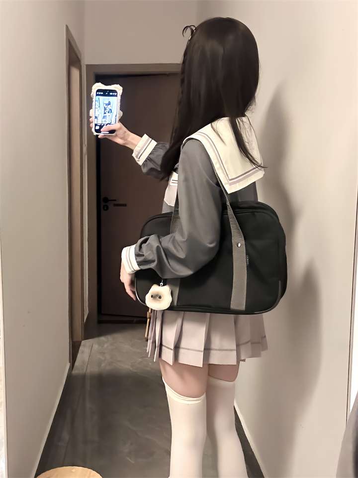 セーラー服 清楚な学生風 上下セット