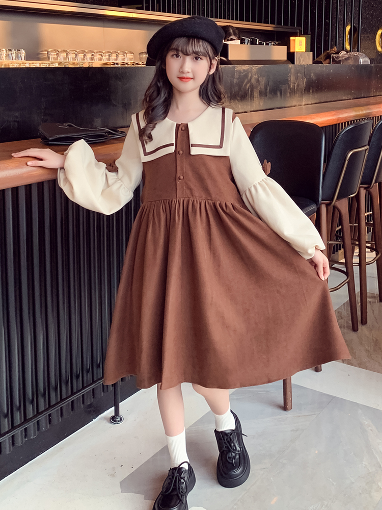 セーラー服 茶色ワンピース