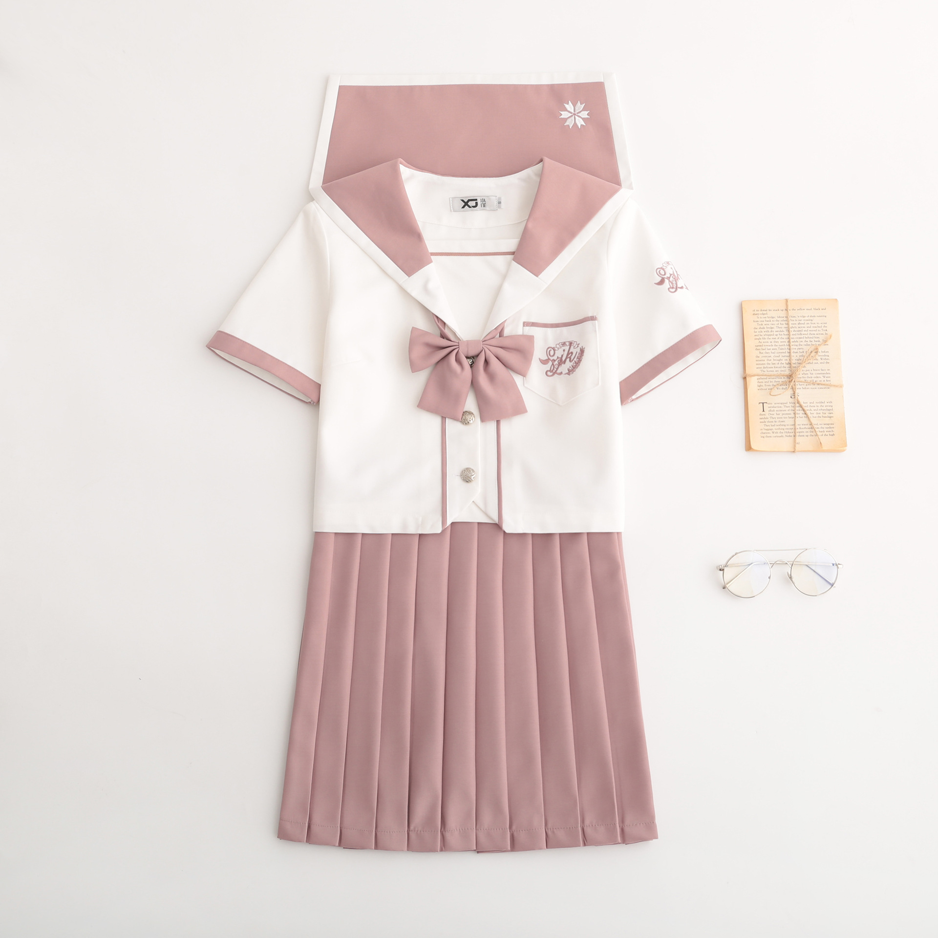 https://fulmo-img-server.com/fairysailor/b481d1f3-b679-4fc9-9f35-819725a3d408.jpg