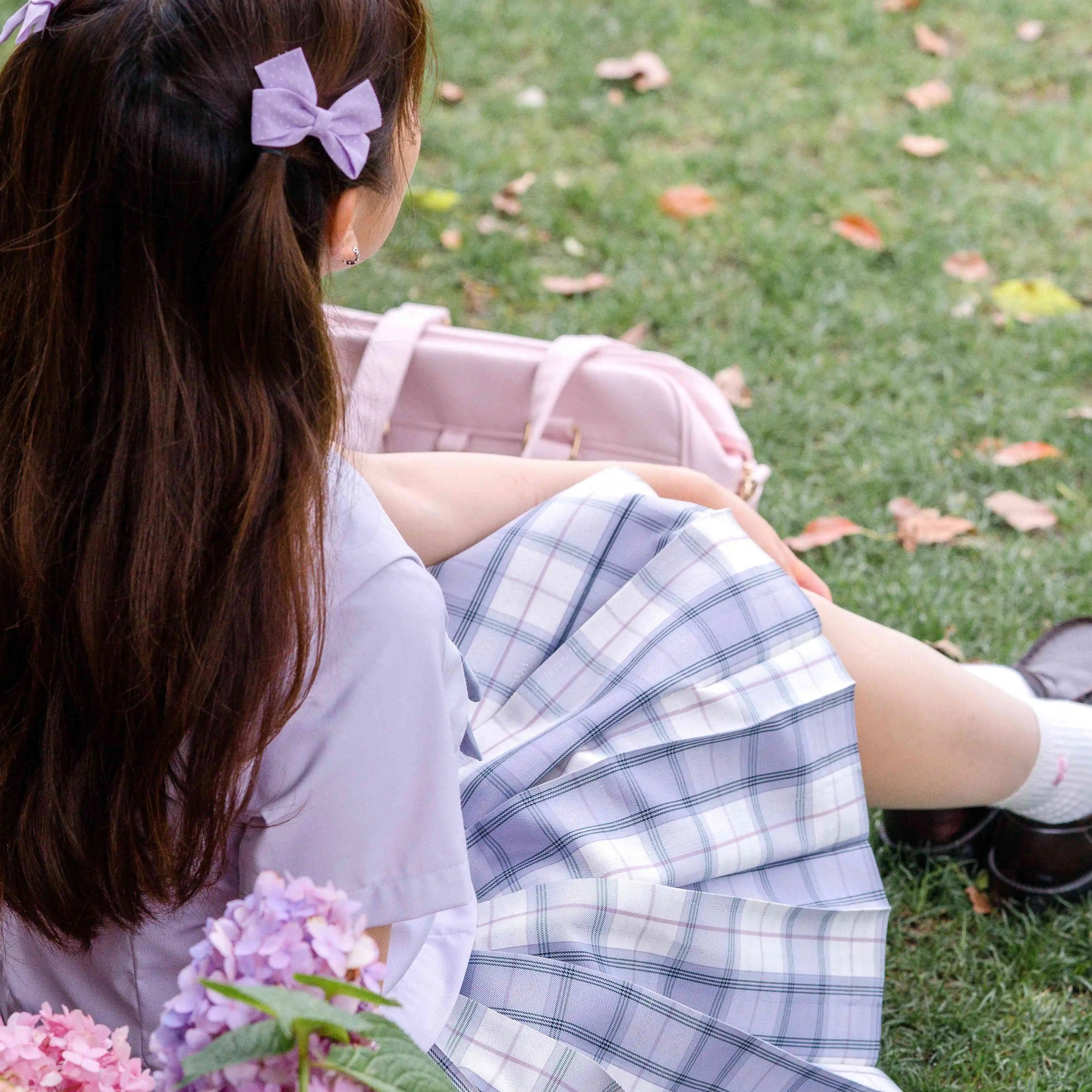 セーラー服 リボン飾り付き清楚セーラーブラウス