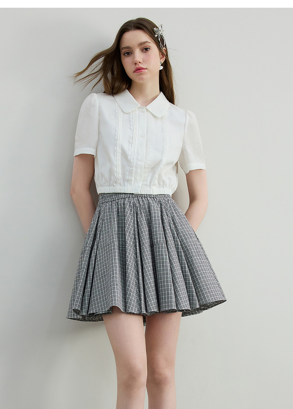 セーラー服 清楚感漂うフリル襟セーラーブラウス