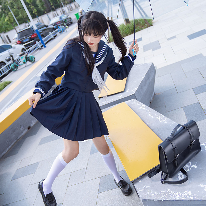 https://fulmo-img-server.com/fairysailor/c4a652ec-c17b-4c9a-9210-98d00e4f9126.jpg