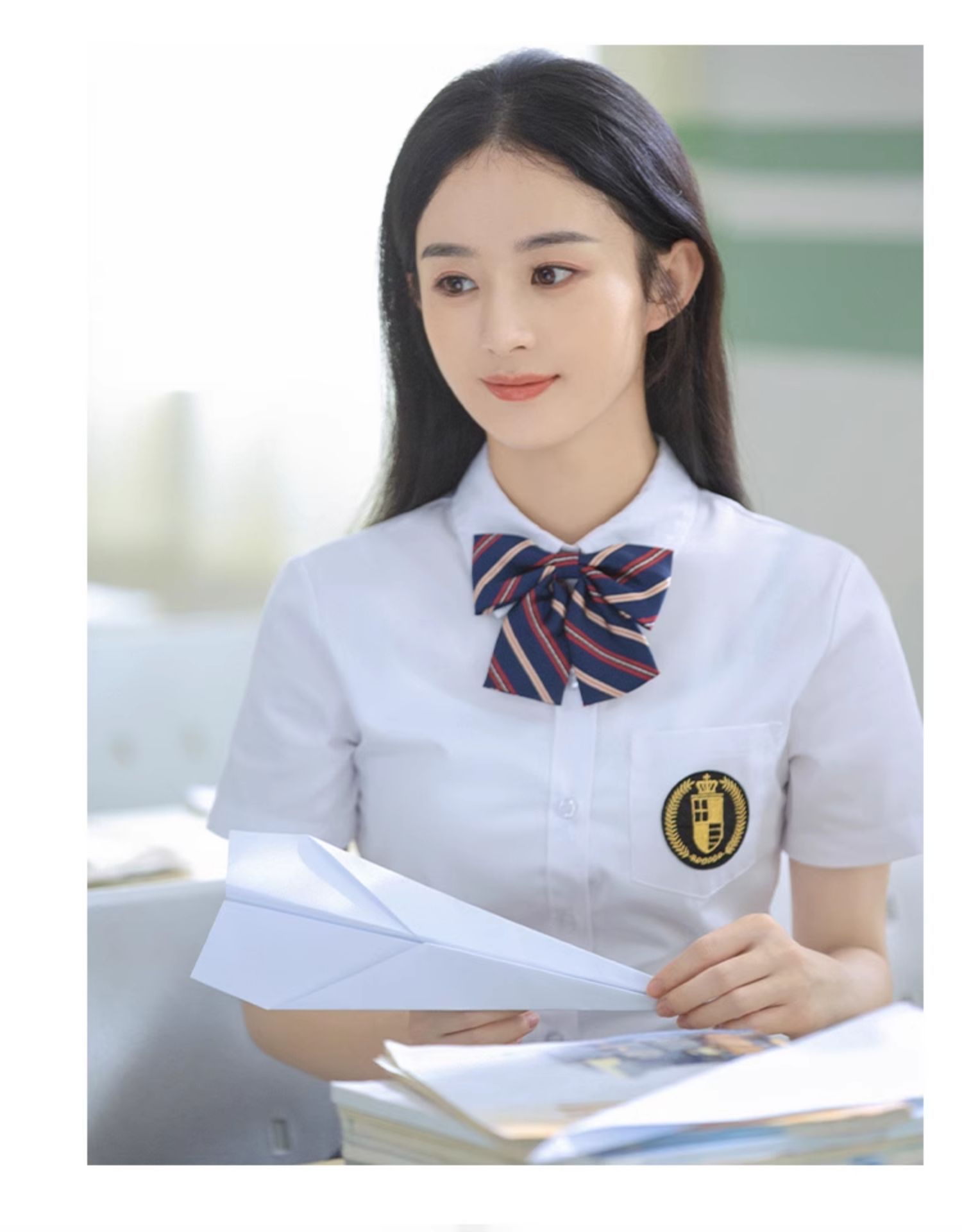 セーラー服 清楚感漂う制服半袖ブラウス