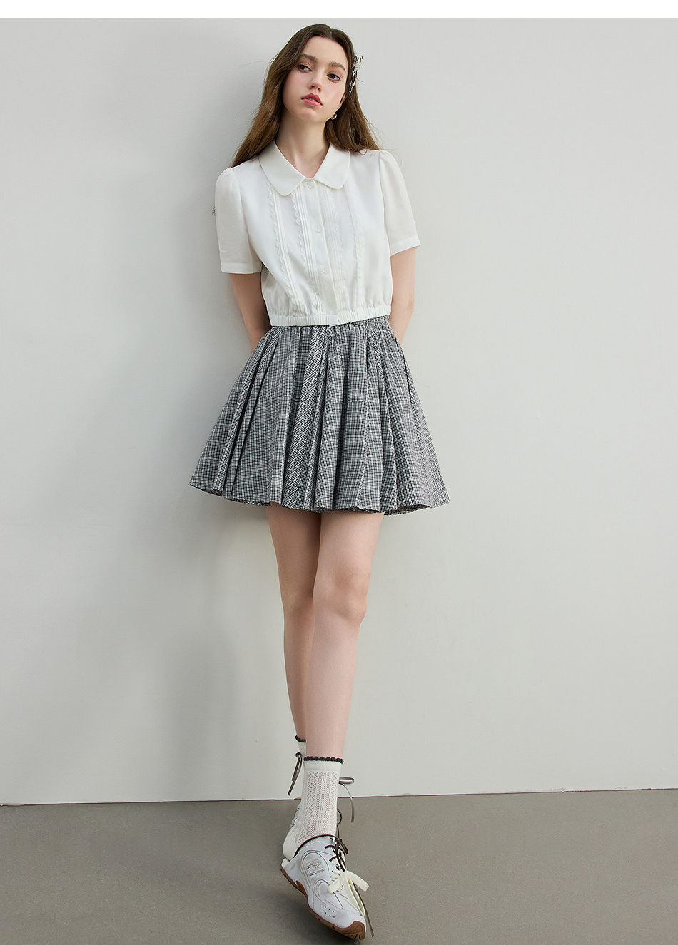 セーラー服 清楚感漂うフリル襟セーラーブラウス