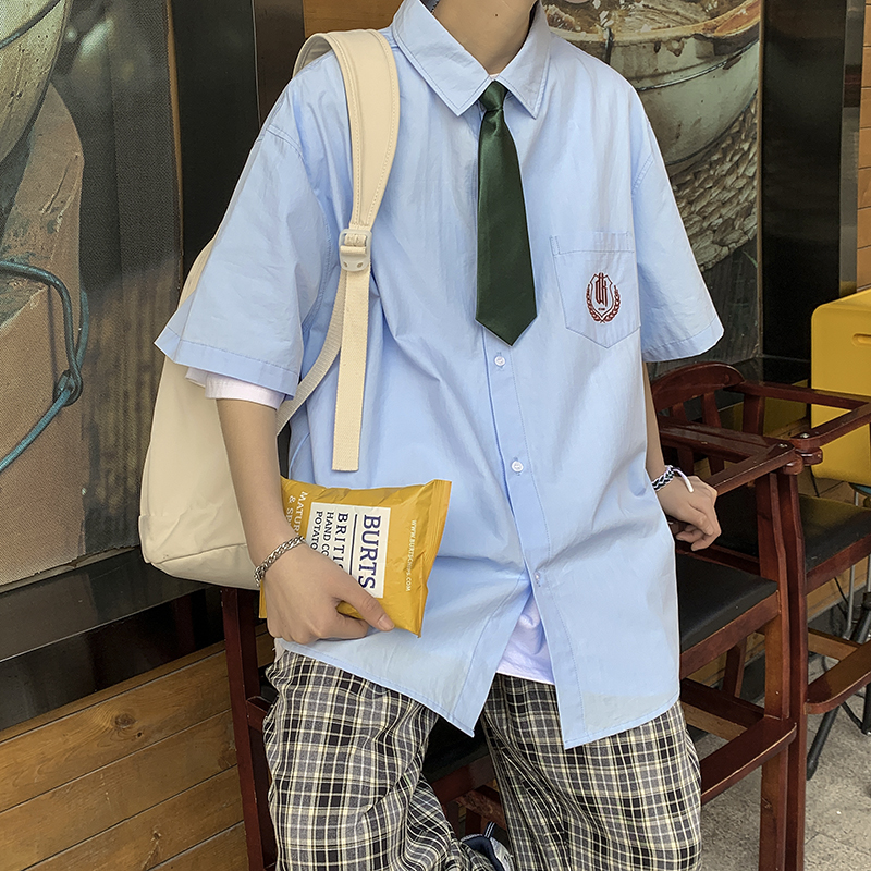 セーラー服 学園風刺繍ワッペン付き半袖制服シャツ