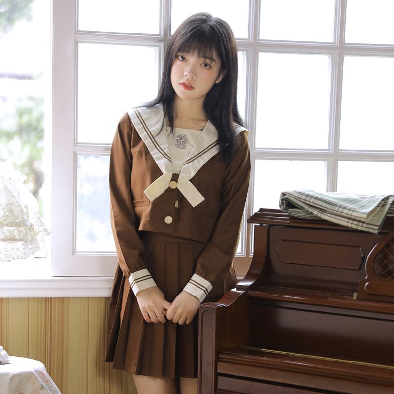https://fulmo-img-server.com/fairysailor/cee8cd8d-9eab-4121-a0b4-b1e1d1e7a649.jpg
