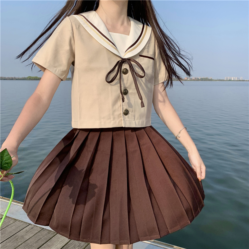 セーラー服 ショート丈リボン付きセーラートップス