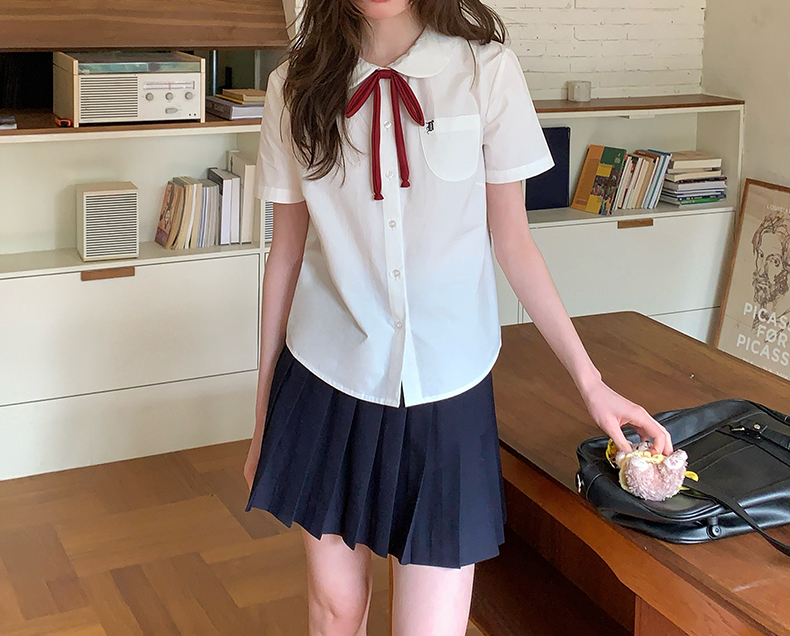 セーラー服 リボン飾り丸襟セーラーブラウス