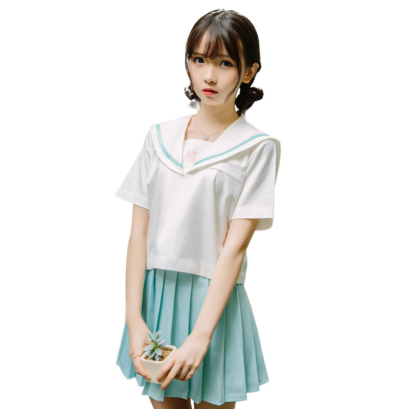 セーラー服 桜刺繍入り清楚セーラー半袖ブラウス