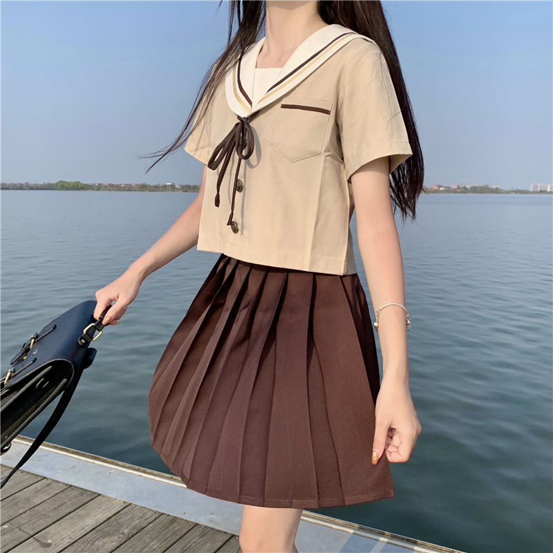 セーラー服 ショート丈リボン付きセーラートップス