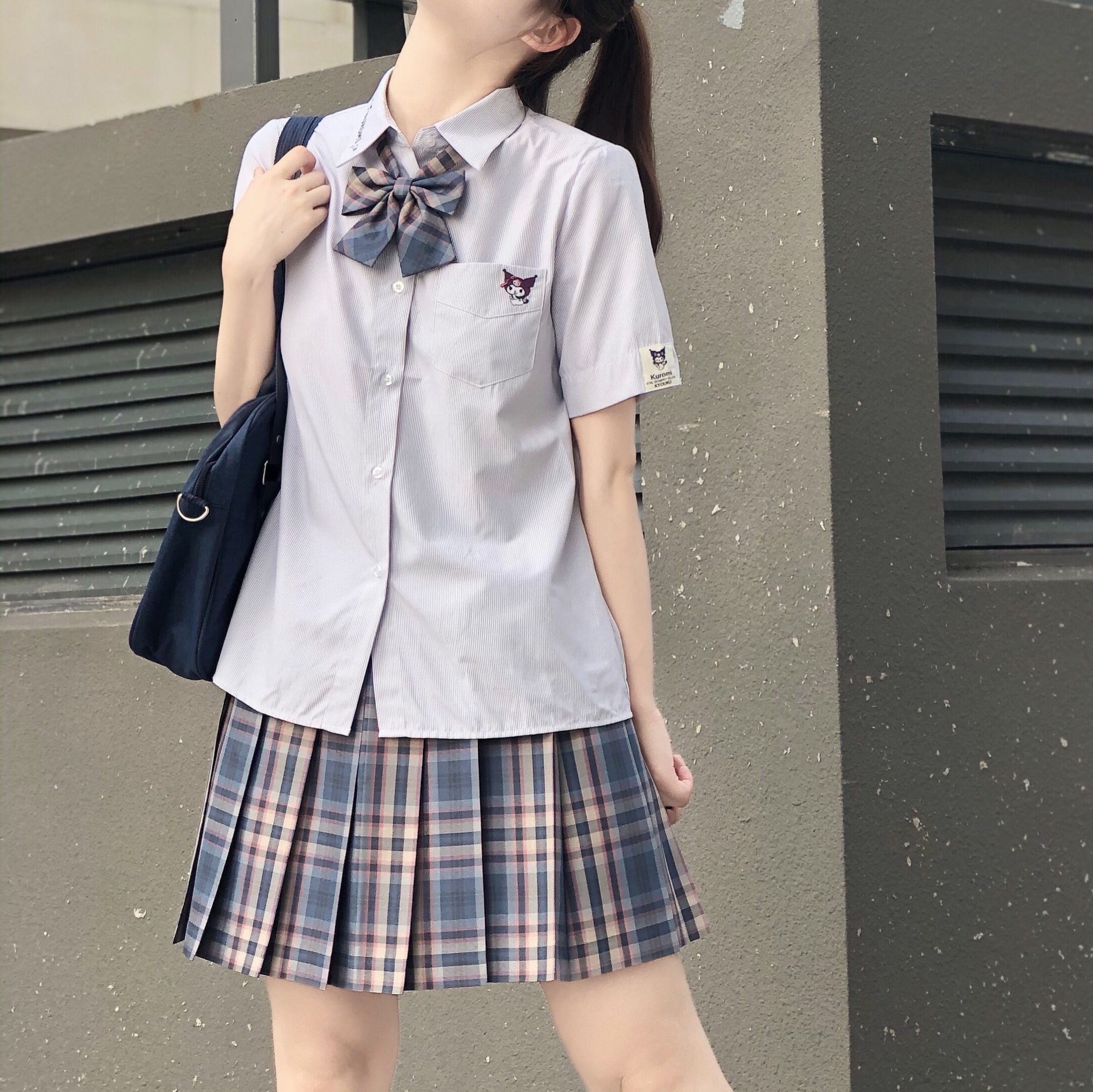 セーラー服 格子柄リボン付き半袖制服風ブラウス