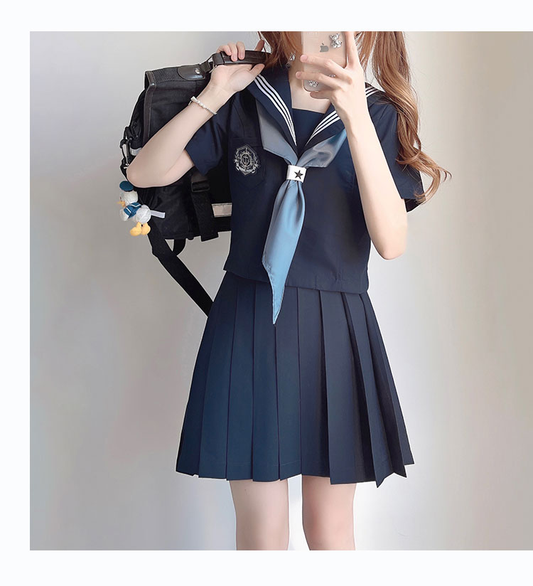 セーラー服 クラシック刺繍入りセーラー服トップス