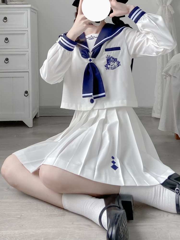 https://fulmo-img-server.com/fairysailor/f1b7c733-2ced-44cf-8736-05e98033bf15.jpg