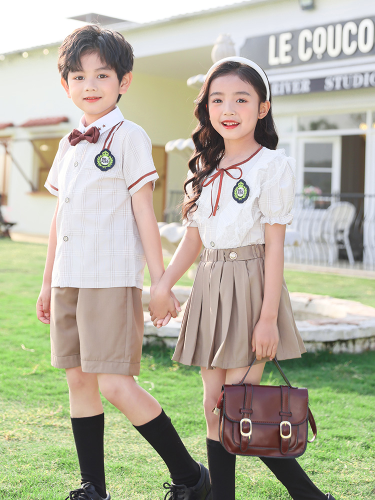 セーラー服 優雅な学院風ペアユニフォーム