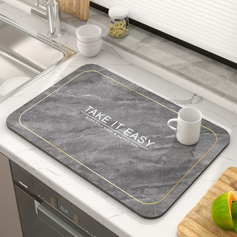 Kieselgur-Tischsets im Marmor-Design