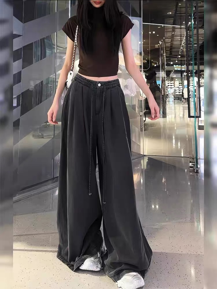 フレアパンツ ゆったり広がる裾デニムパンツ