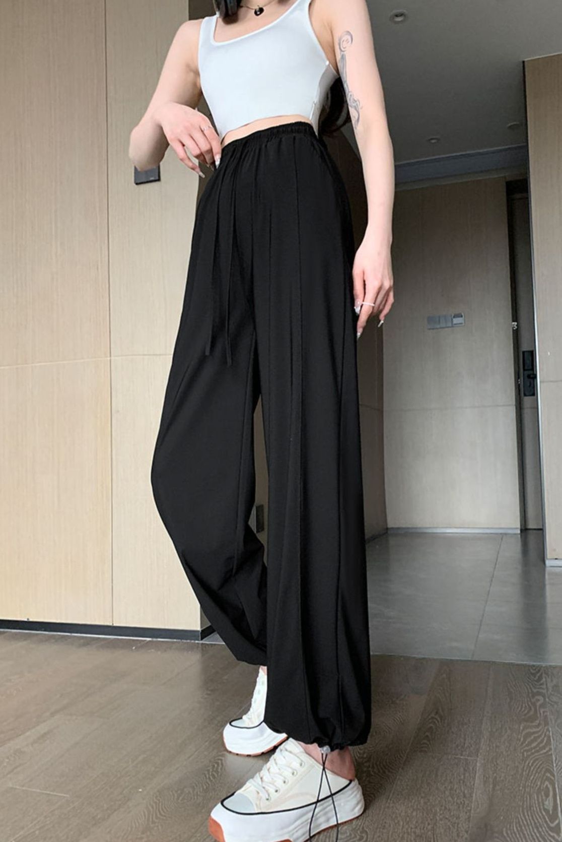 フレアパンツ ゆったりドレープフレアパンツ
