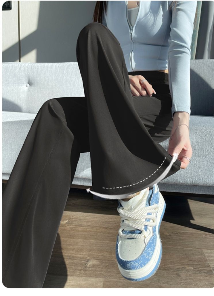 フレアパンツ やわらか素材のリラックスフレアパンツ