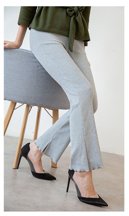 フレアパンツ しなやかリブ編みフレアパンツ