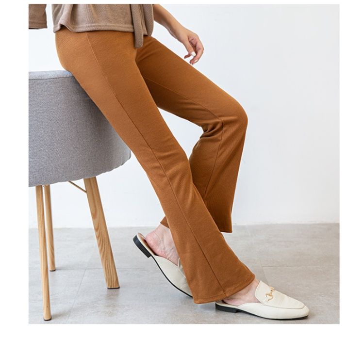 フレアパンツ しなやかリブ編みフレアパンツ