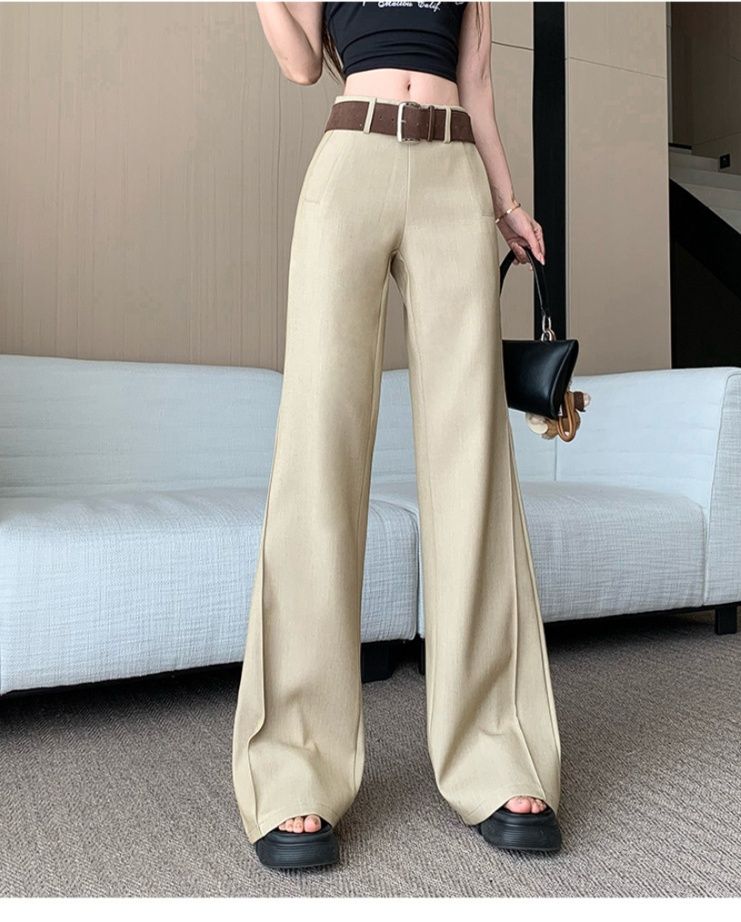 フレアパンツ 優雅なシルエットフレアパンツ