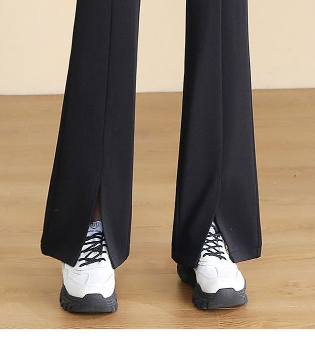 フレアパンツ 優雅なゆとりフレアスラックス
