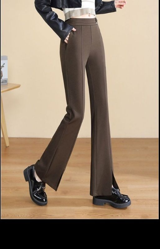 フレアパンツ 優雅なゆとりフレアスラックス