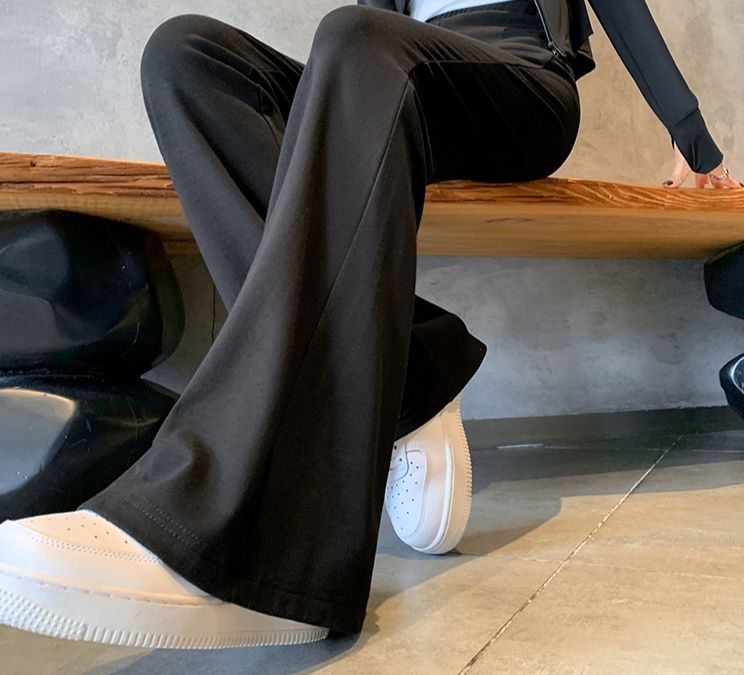 フレアパンツ 裾広がりリラックススウェットパンツ