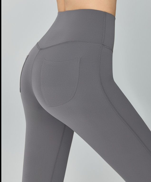 フレアパンツ 美シルエット裾広がりレギンス