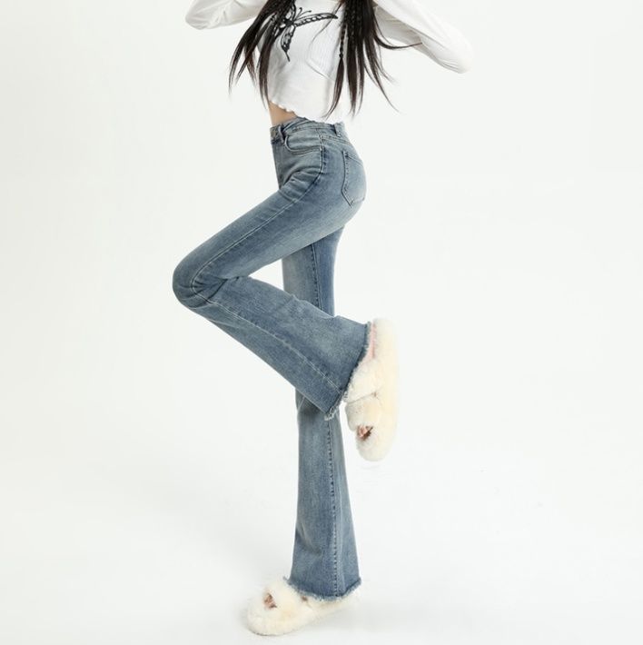 フレアパンツ 美脚効果抜群フレアデニム