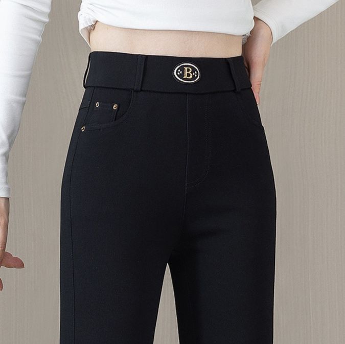 フレアパンツ ハイウエスト飾りバックルフレアデニム