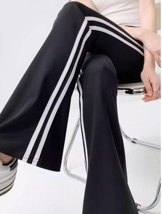 フレアパンツ すっきり細見えラインフレアパンツ