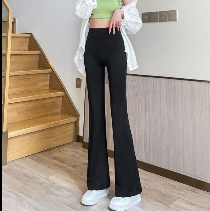 フレアパンツ 美シルエット裾広がりレギンス