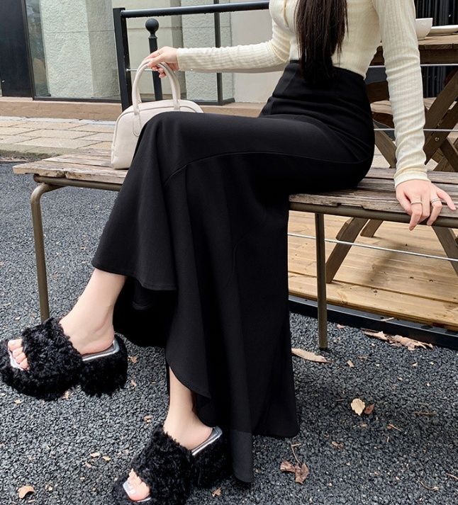 フレアパンツ 優美なシルエット マーメイドスラックス